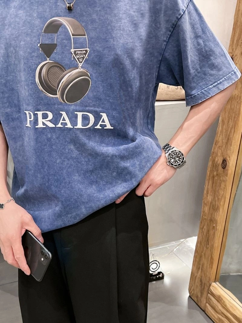 Prada T-Shirts Lightweight 171380