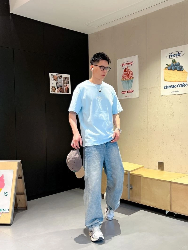 Prada T-Shirts Efficient 171370