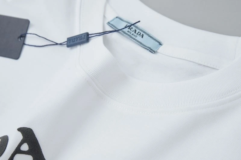Durable Prada T-Shirts 171366