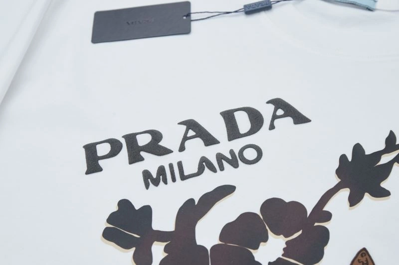 Durable Prada T-Shirts 171366