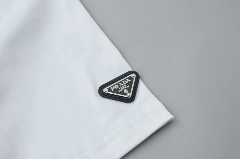 Durable Prada T-Shirts 171366