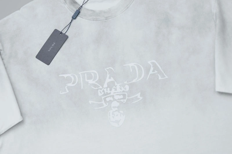 Durable Prada T-Shirts 171364