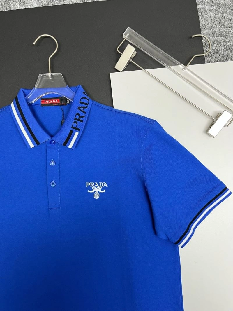 Classic Prada T-Shirts 171344