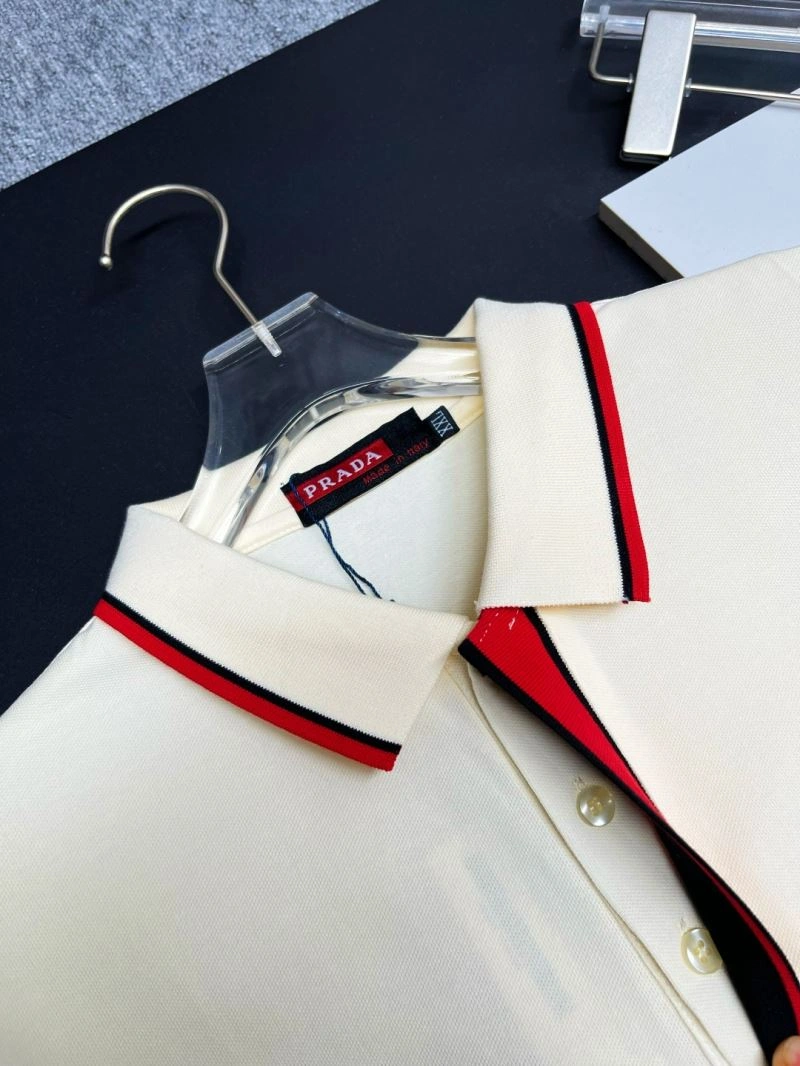 Prada T-Shirts Unique 171341
