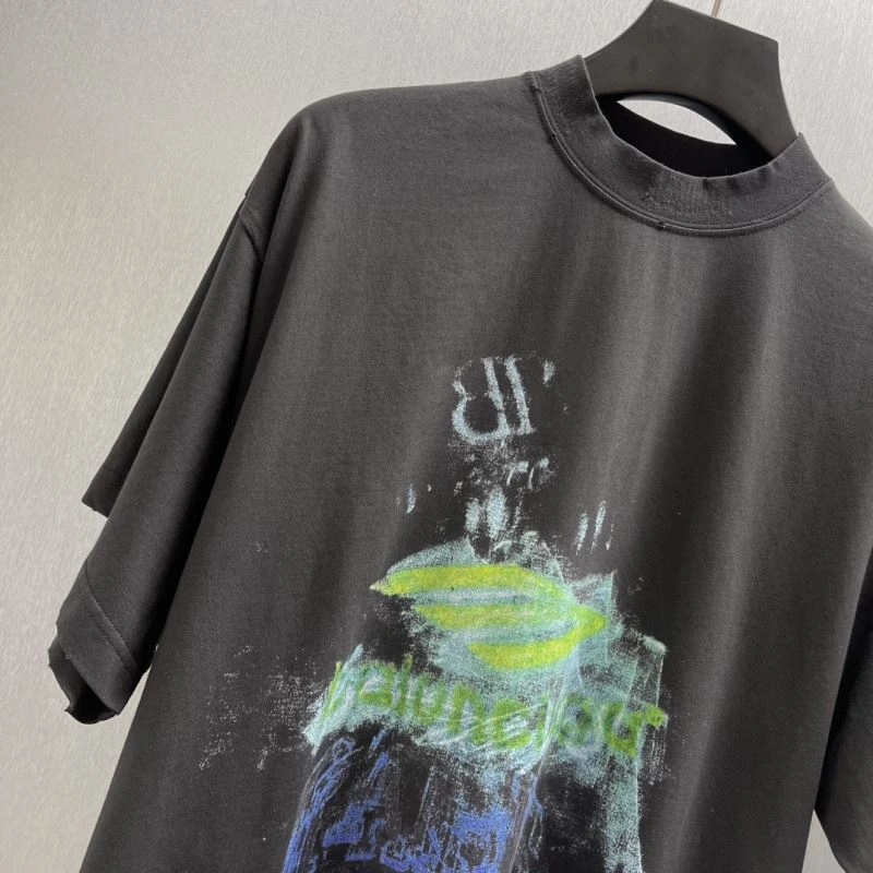 Prada T-Shirts ModernLook 171335