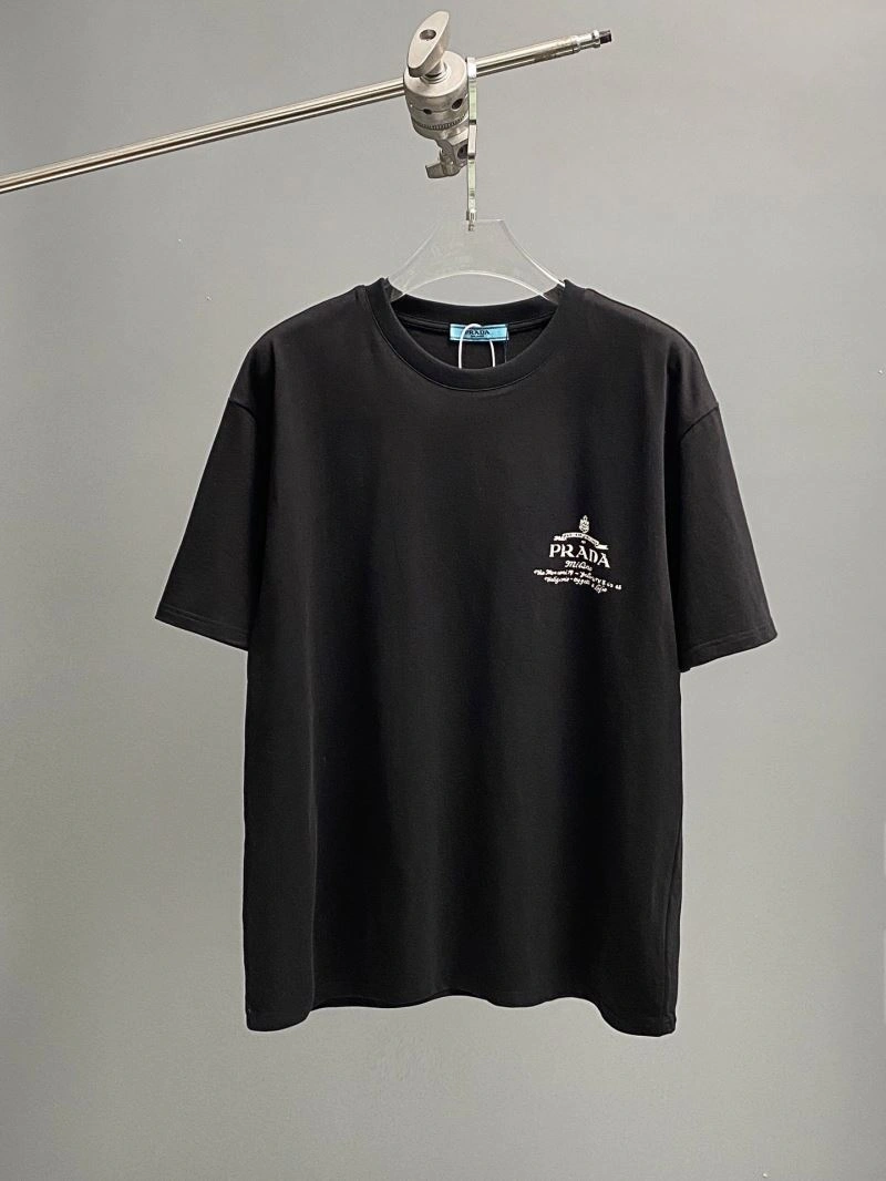 Supportive Prada T-Shirts 171329
