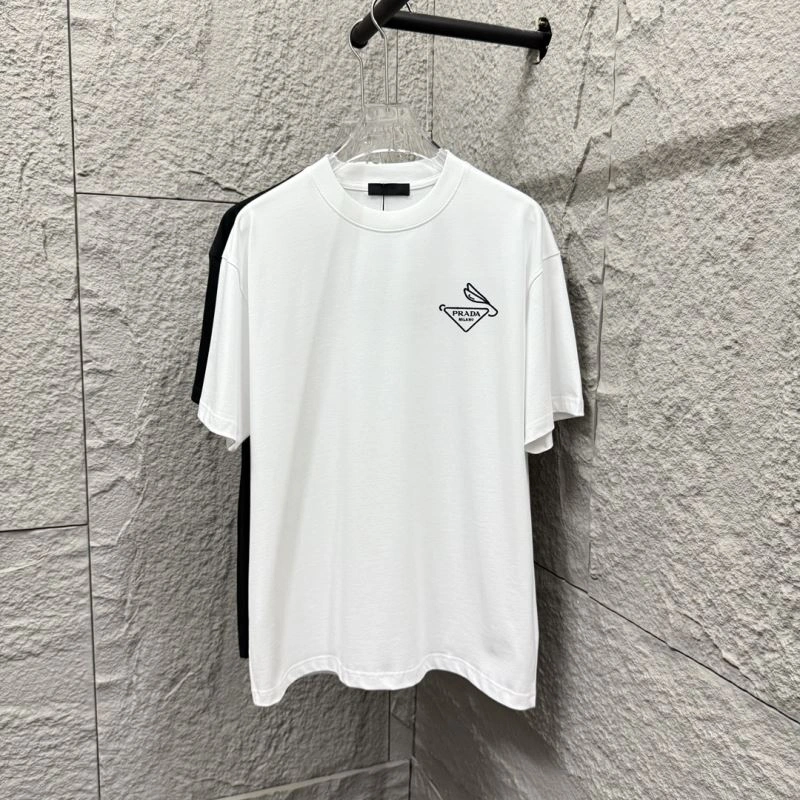 Bold Prada T-Shirts 171319