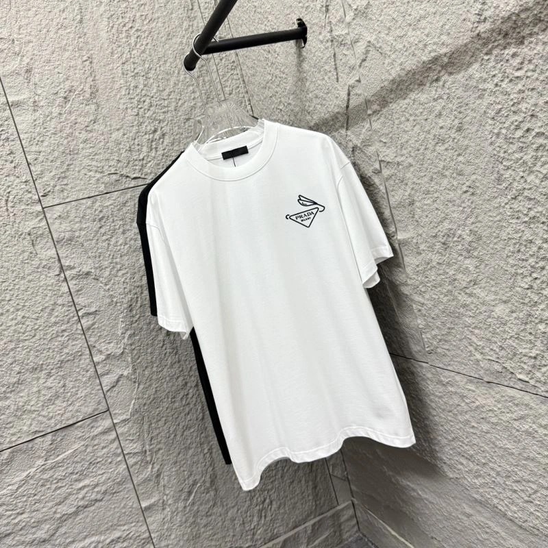 Bold Prada T-Shirts 171319