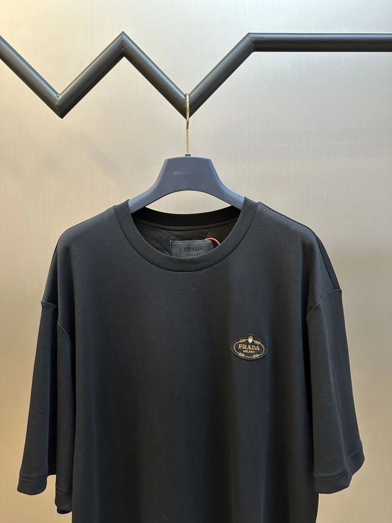 Prada T-Shirts Timeless 171369