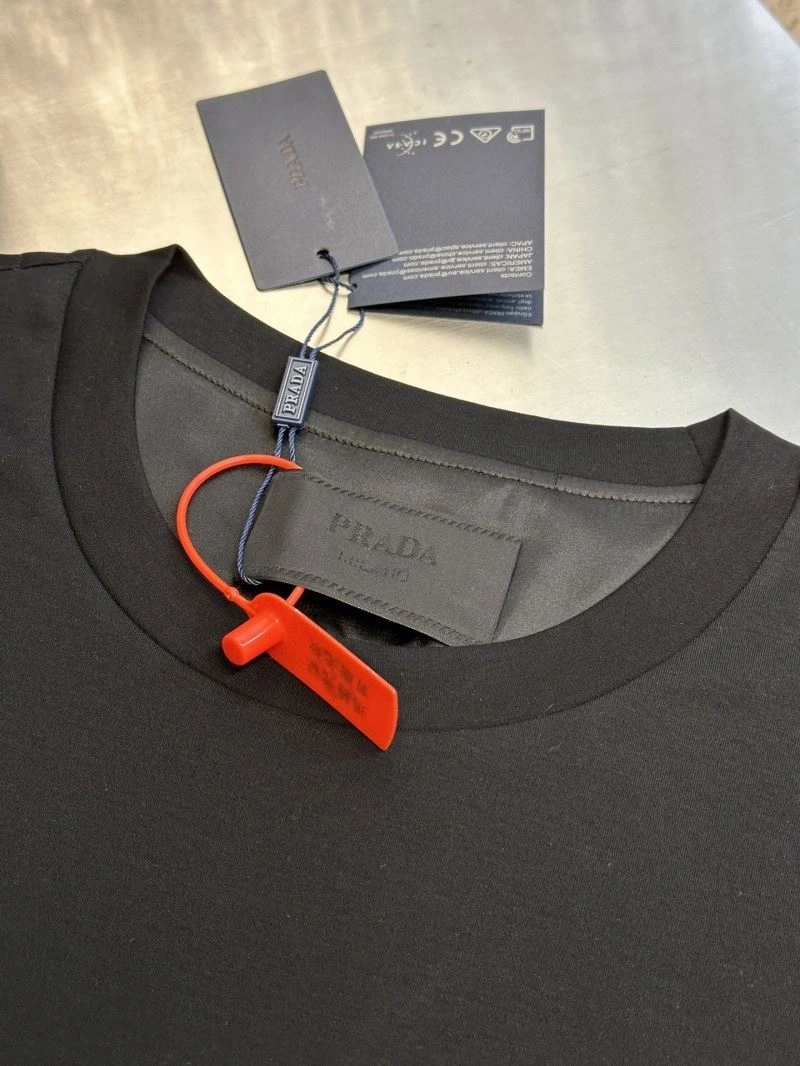 Prada T-Shirts Timeless 171369