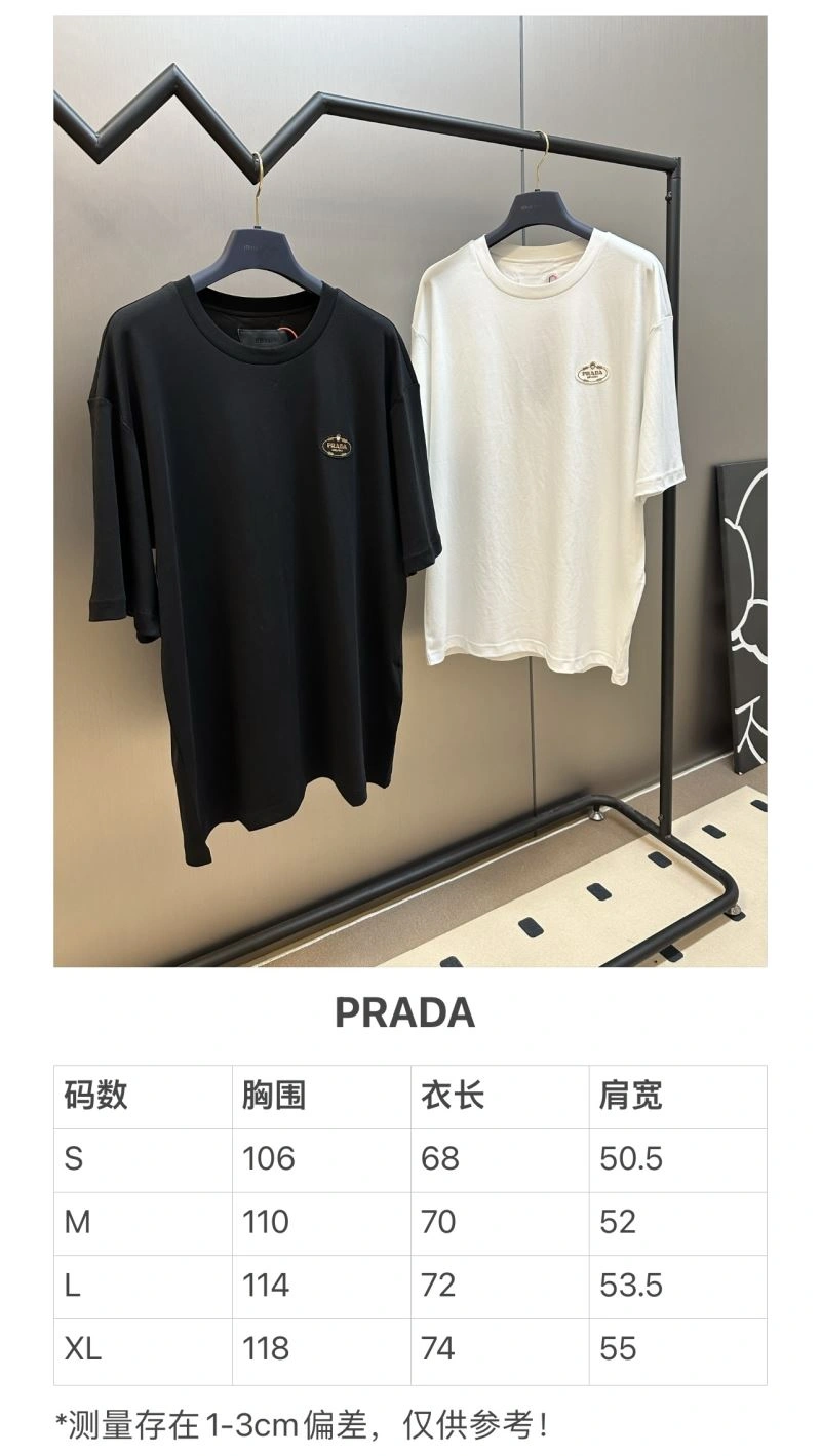 Prada T-Shirts Timeless 171369