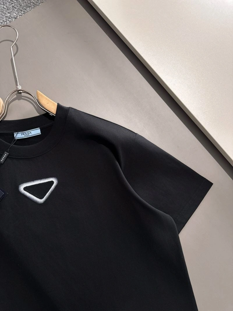 Breathable Prada T-Shirts 171309