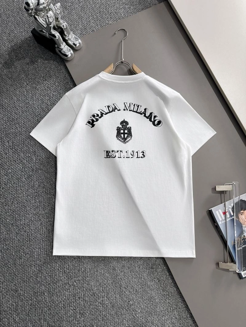 Contemporary Prada T-Shirts 171337