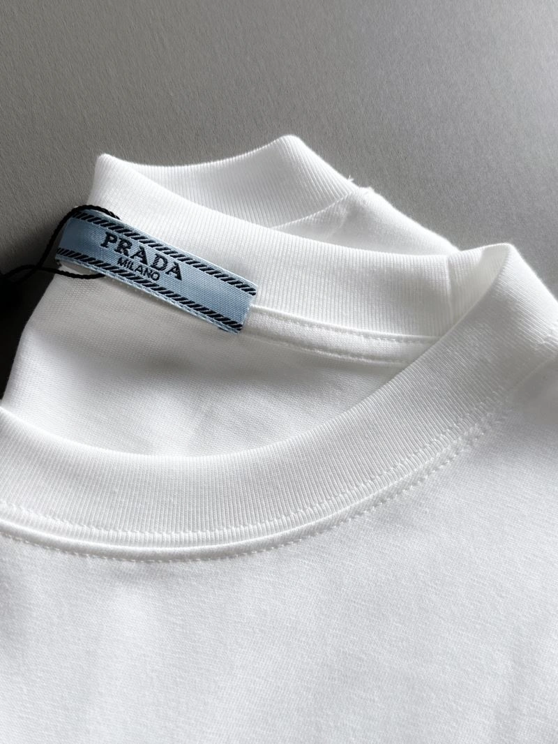 Prada T-Shirts Durable 171290