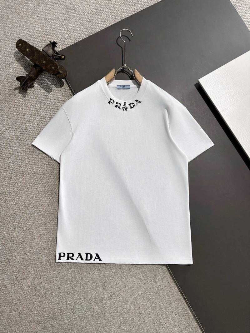Prada T-Shirts GoAnywhere 171314
