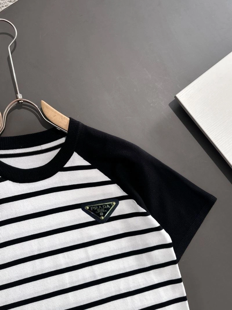 Tailored Prada T-Shirts 171284