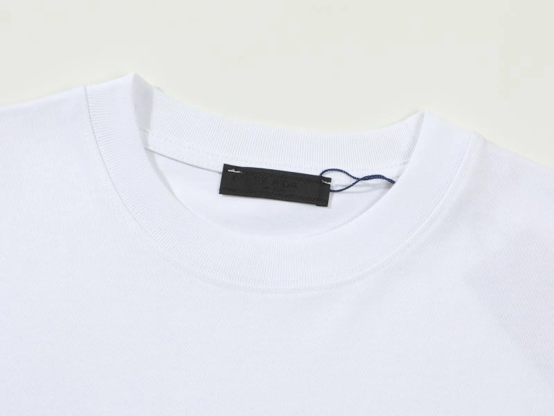 Prada T-Shirts Unisex 171321