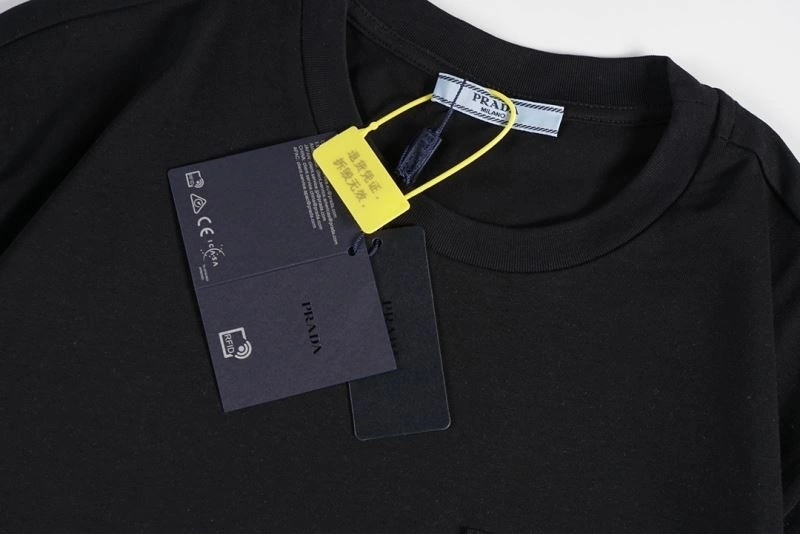 Upgraded Prada T-Shirts 171280