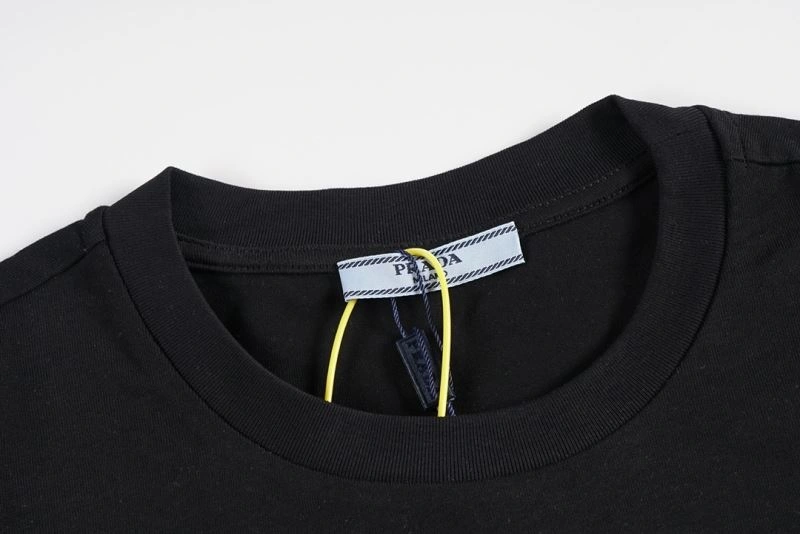 Upgraded Prada T-Shirts 171280
