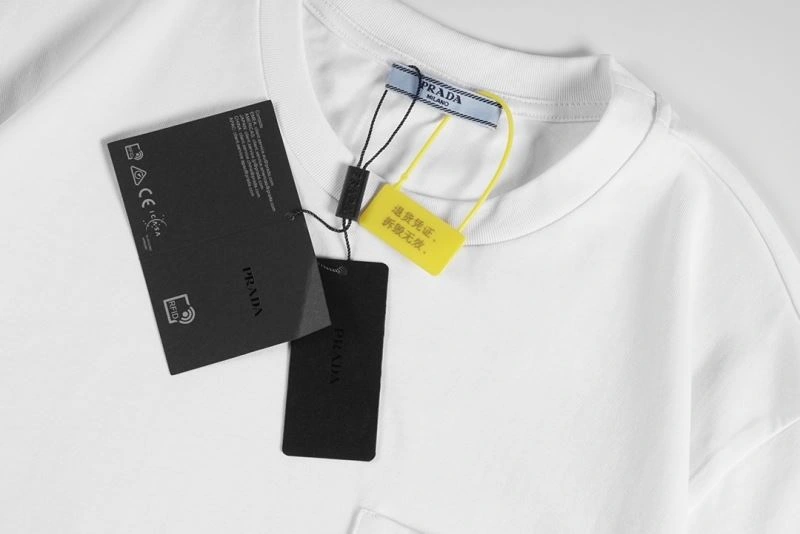 Prada T-Shirts Vibrant 171278