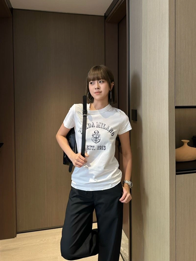 Prada T-Shirts Fashionable 171275