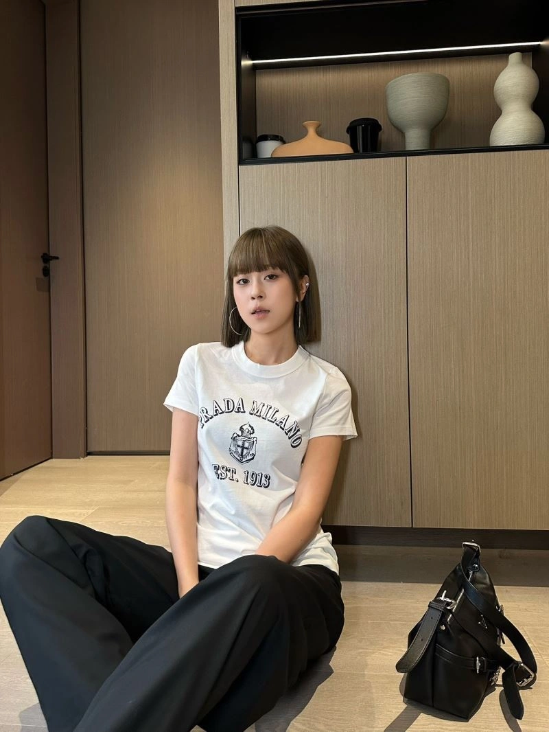 Prada T-Shirts Fashionable 171275