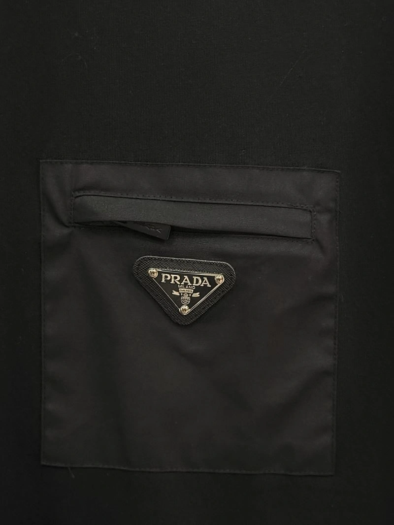 SmoothTexture Prada T-Shirts 171350