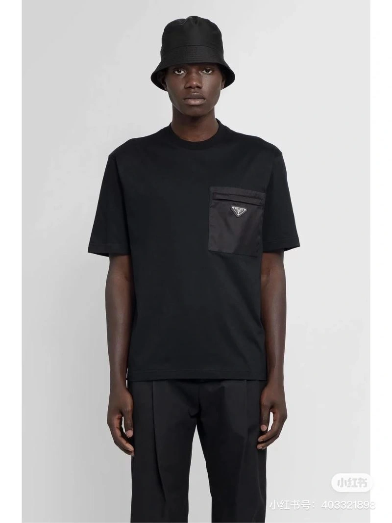 SmoothTexture Prada T-Shirts 171350