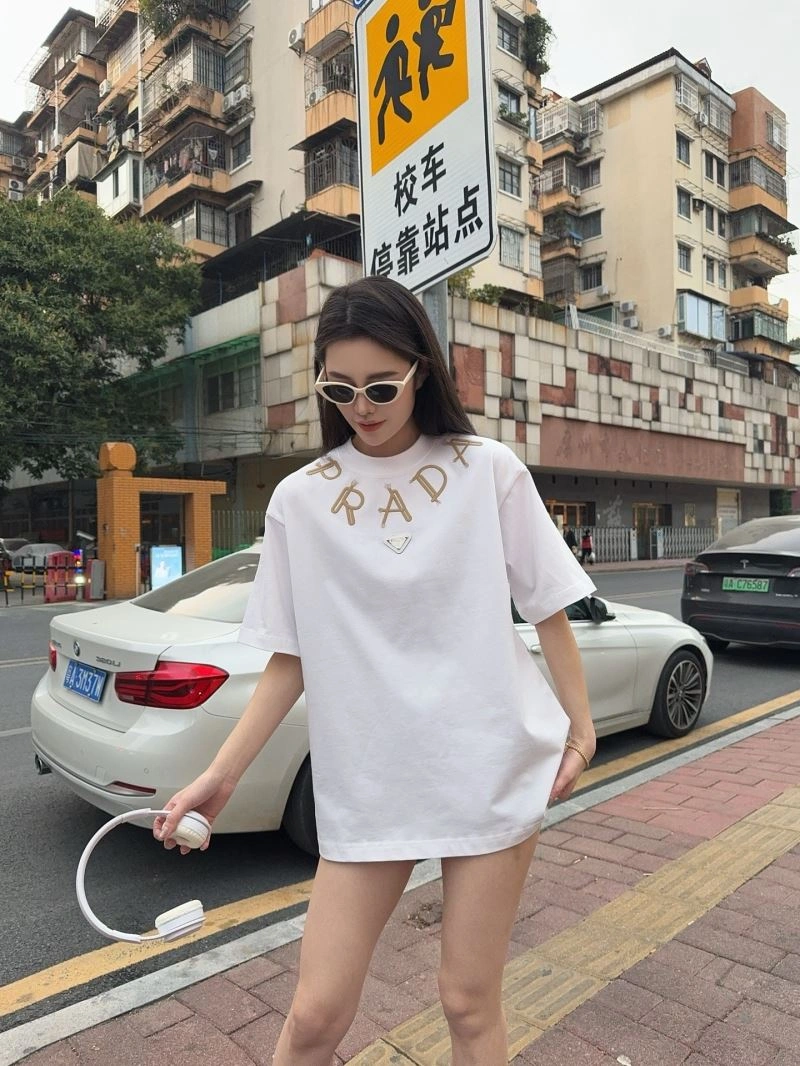 Breathable Prada T-Shirts 171269