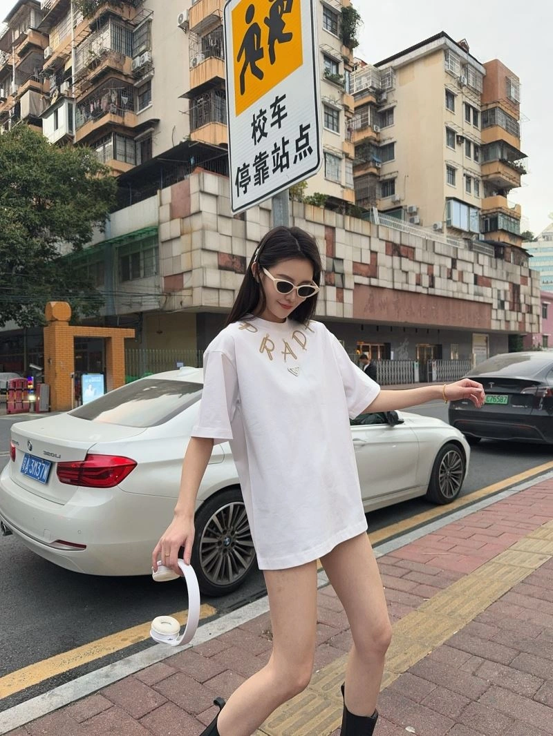 Breathable Prada T-Shirts 171269