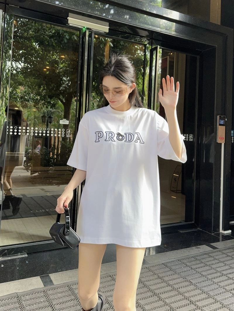 NewStyle Prada T-Shirts 171267