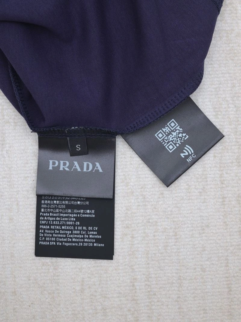 Resilient Prada T-Shirts 171292