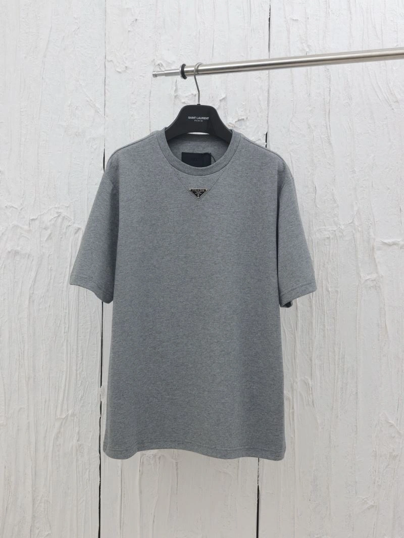 Youthful Prada T-Shirts 171263
