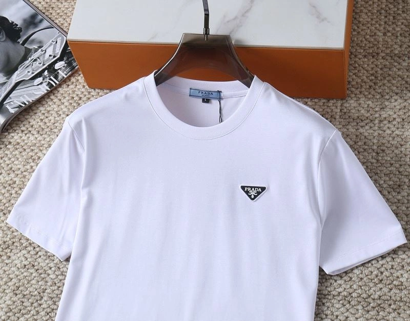Prada T-Shirts Unique 171751