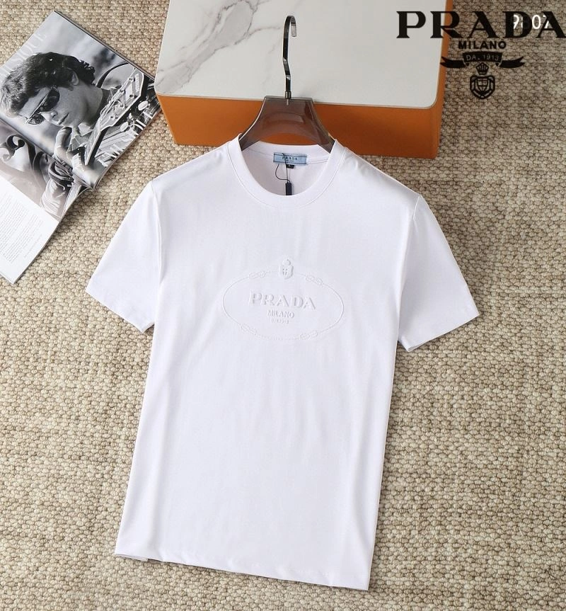 Unisex Prada T-Shirts 171747
