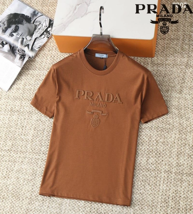 Timeless Prada T-Shirts 171744