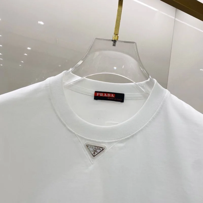 Prada T-Shirts FreshLook 166647