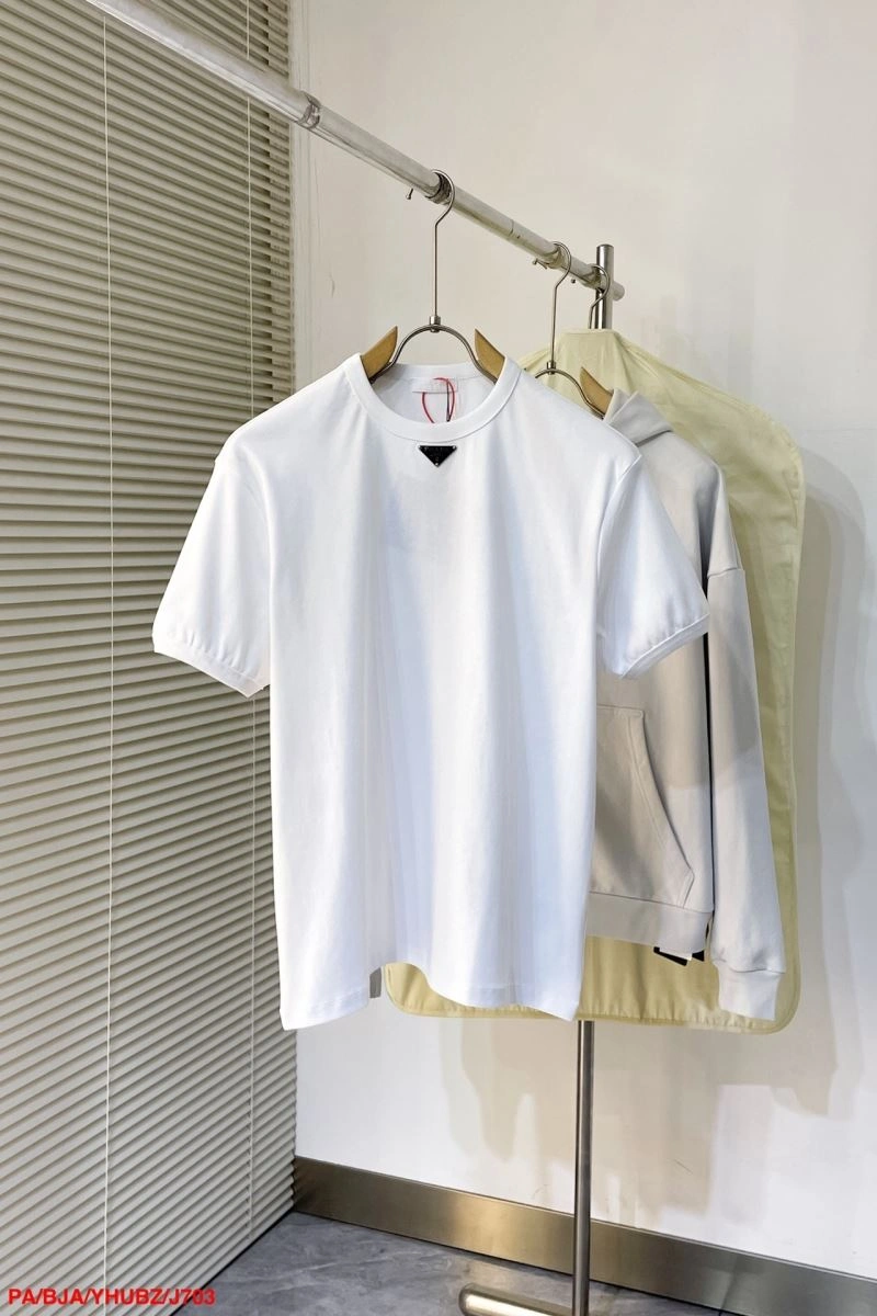 Affordable Prada T-Shirts 171579