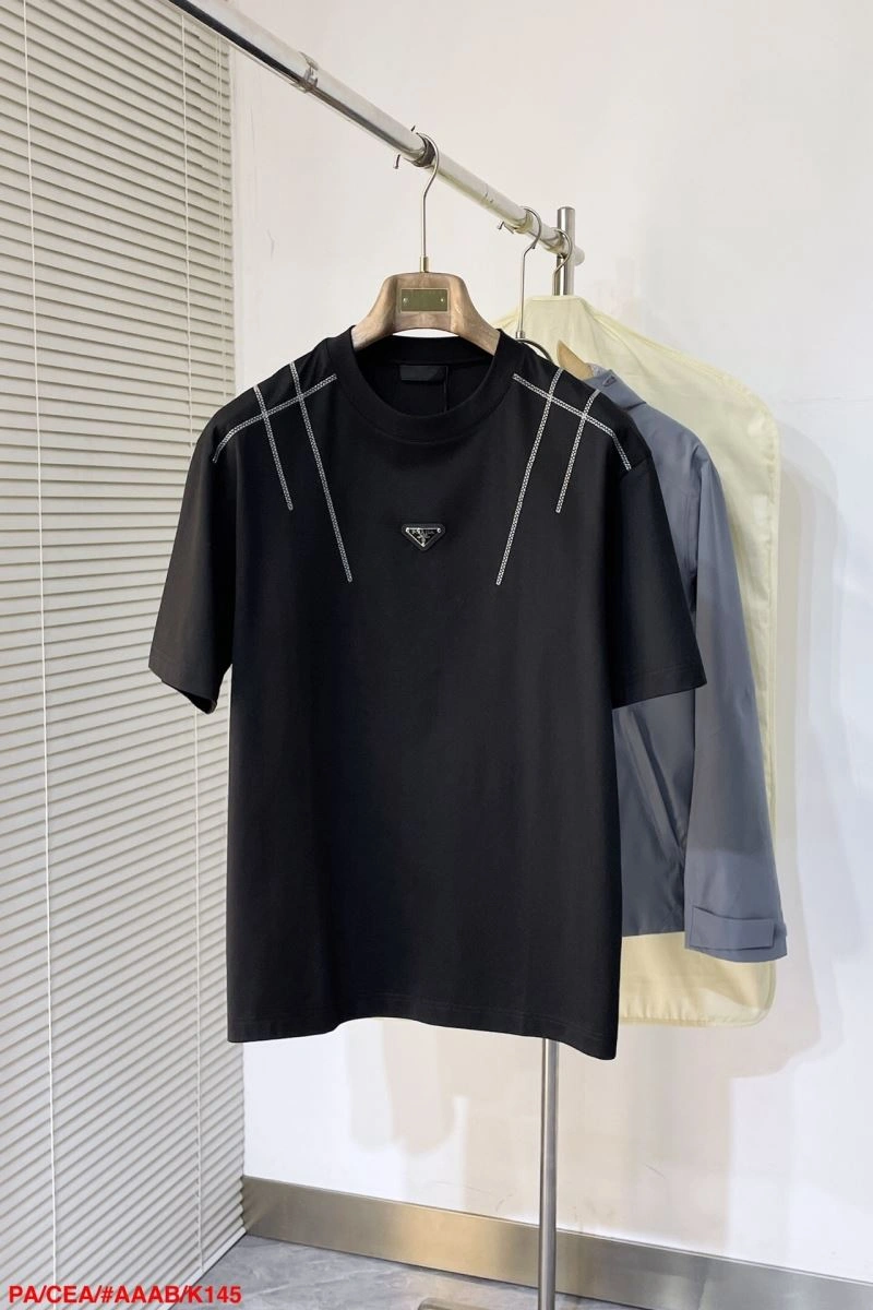 Breathable Prada T-Shirts 171564