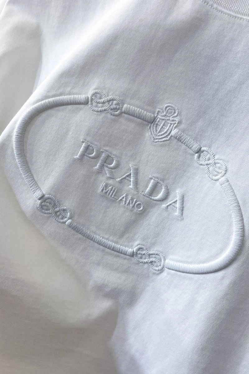 Compact Prada T-Shirts 171526