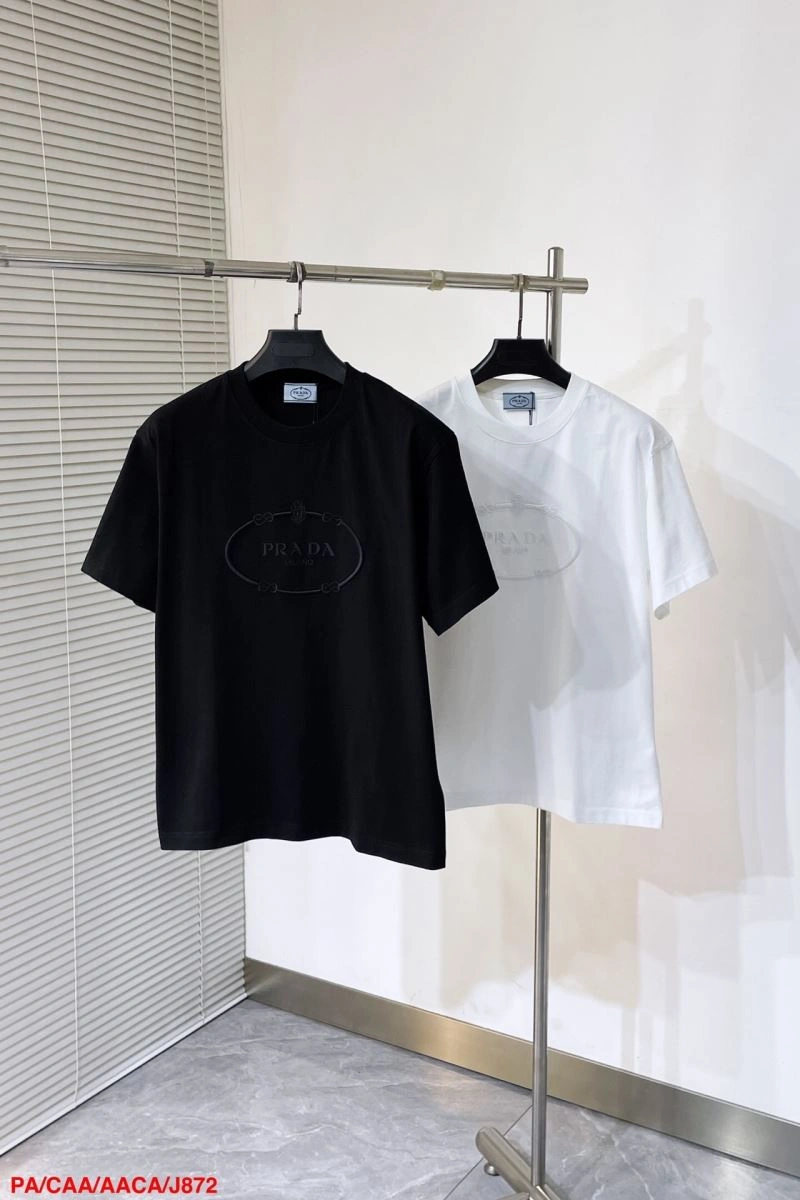 Compact Prada T-Shirts 171526