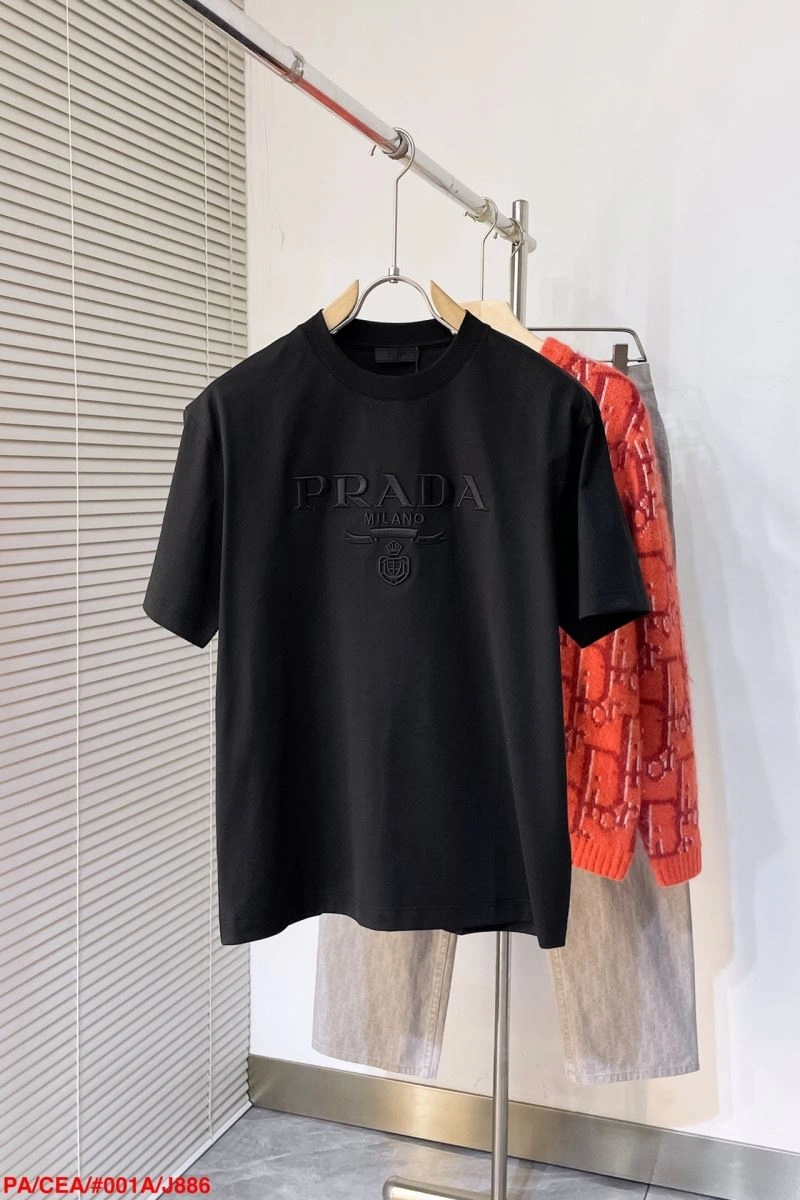 Prada T-Shirts Versatile 171523