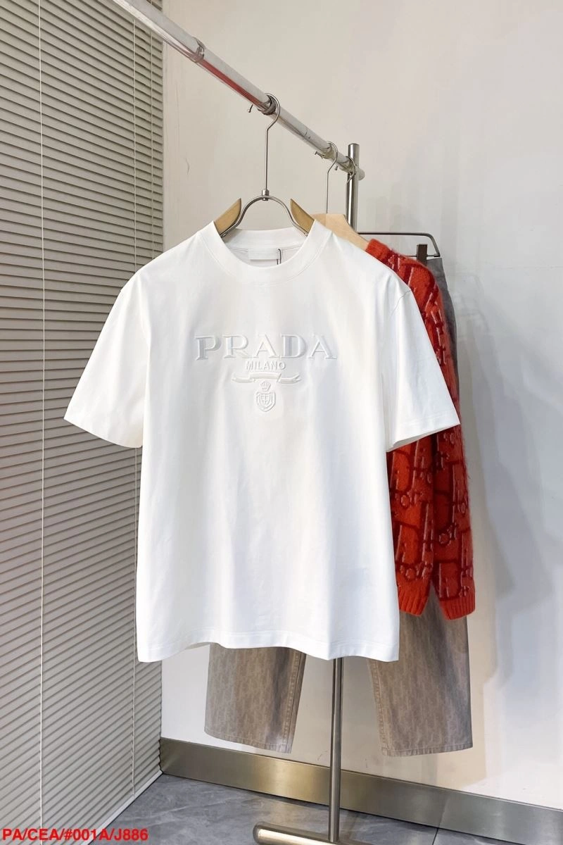 Prada T-Shirts Versatile 171523