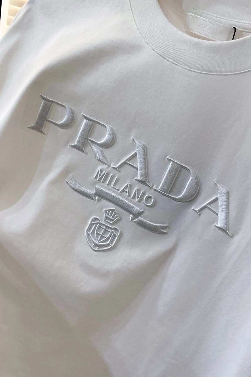 Prada T-Shirts Versatile 171523