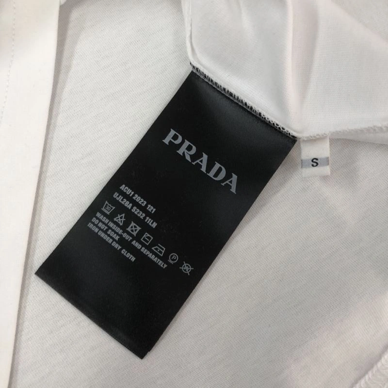 Prada T-Shirts Lightweight 171502