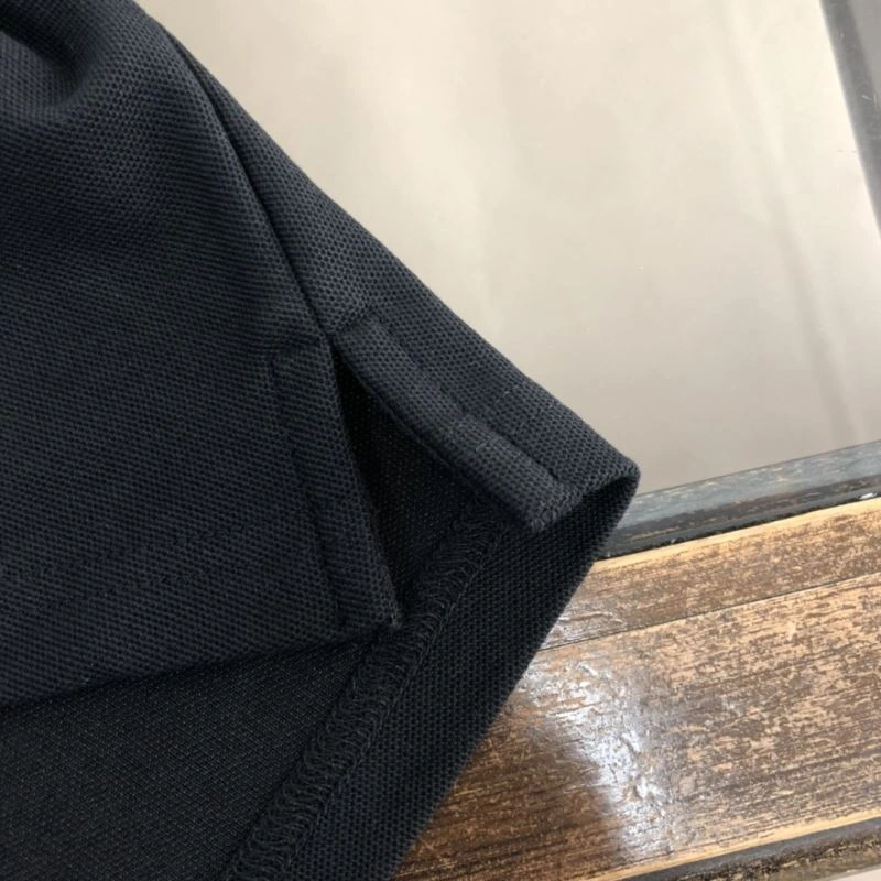 Premium Prada T-Shirts 171497