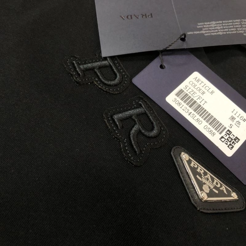 Prada T-Shirts Affordable 171489