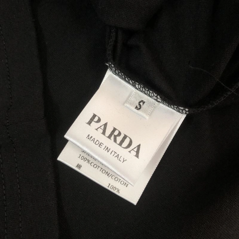 Prada T-Shirts Affordable 171489