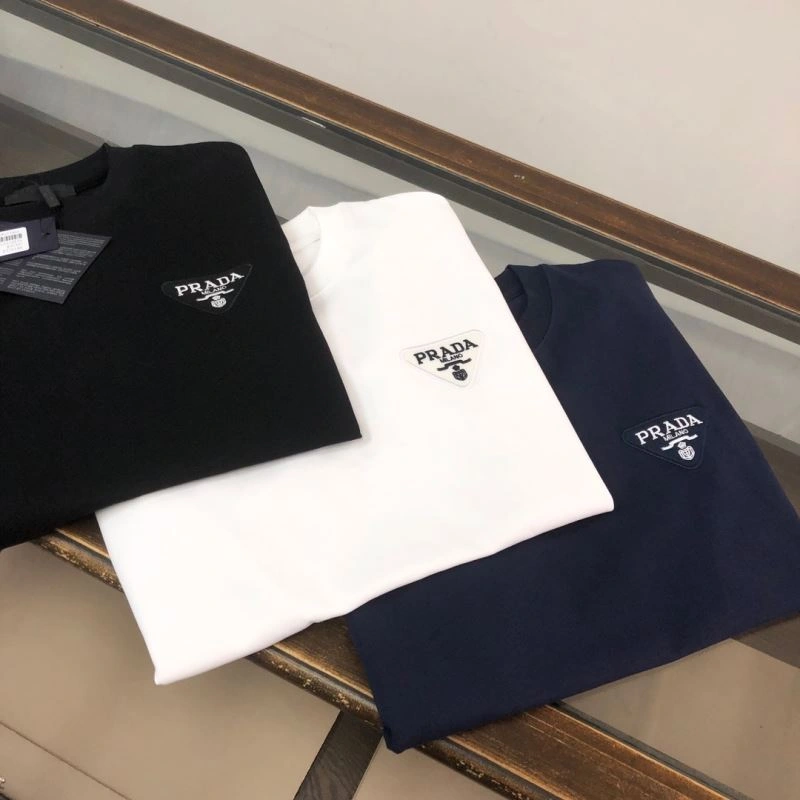 FashionForward Prada T-Shirts 171484