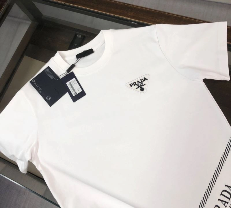 FashionForward Prada T-Shirts 171484